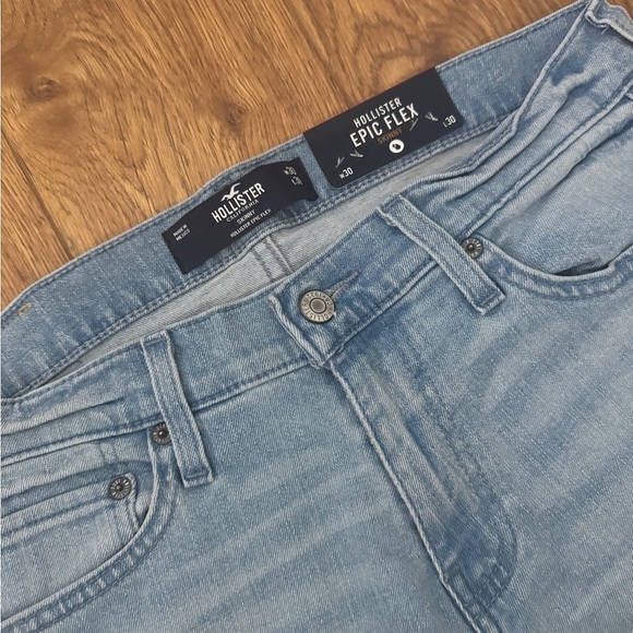 Hollister Men's Skinny Jeans in Light Blue - Picture 7 of 9